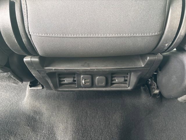 Used 2019 Chevrolet Silverado 1500 LT w/ All-Star Edition AWD/4WD image 21