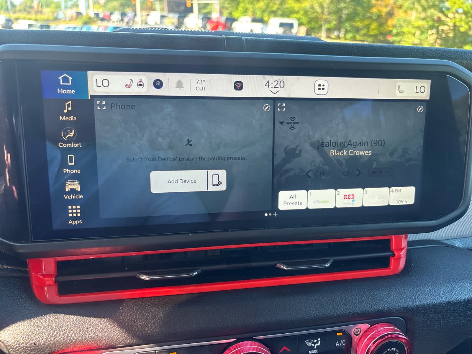 Used 2024 Jeep Gladiator Sport AWD/4WD image 23