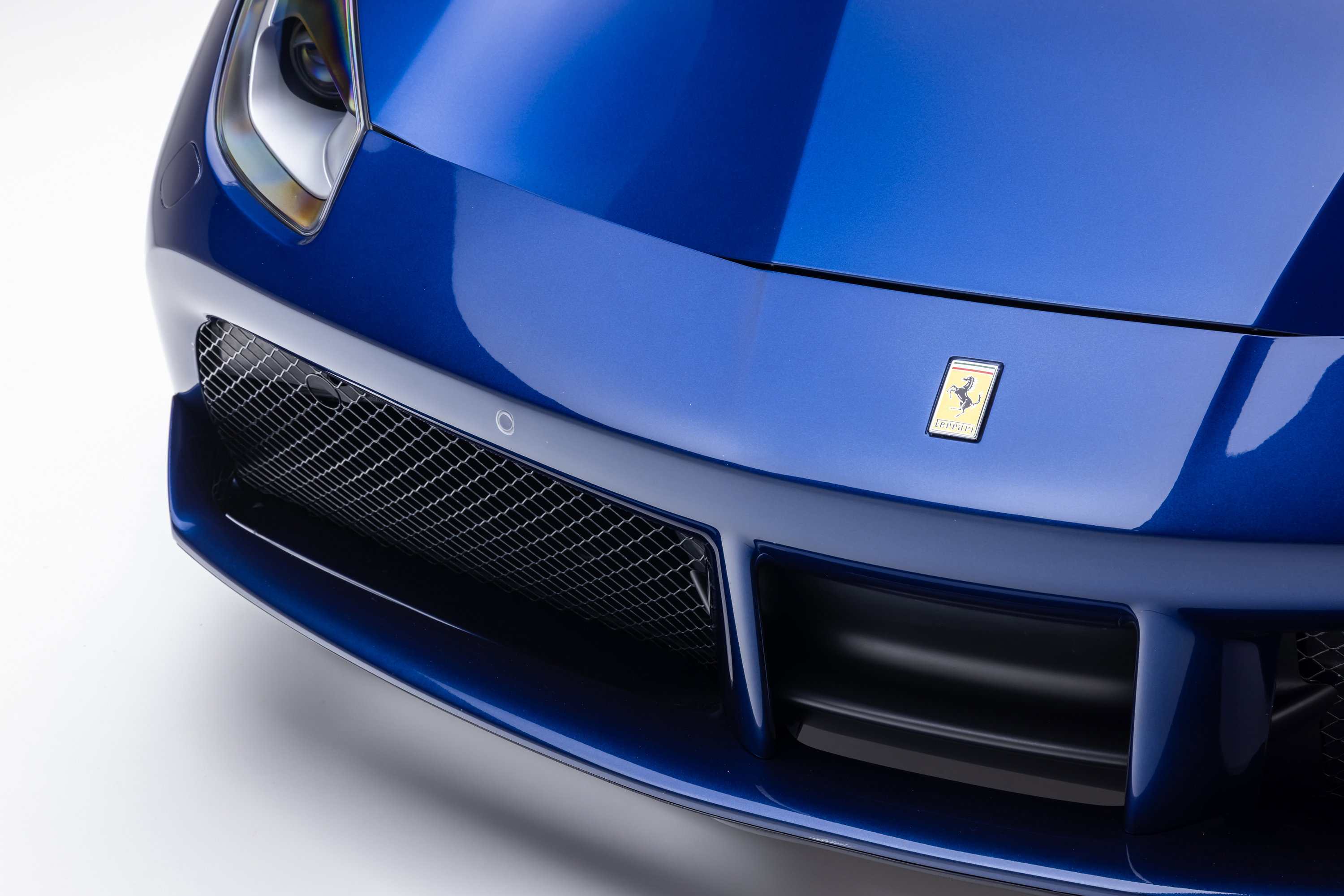 Certified 2017 Ferrari 488 Spider RWD image 40