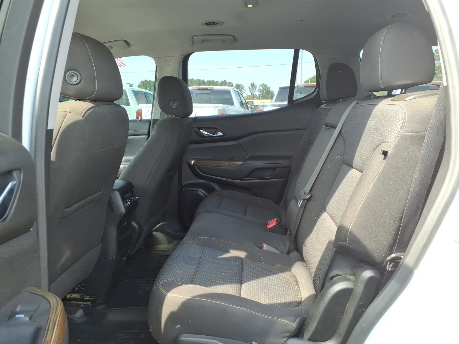 Used 2021 GMC Acadia SLE w/ Elevation Edition image 19