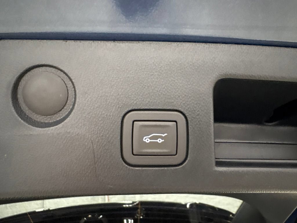 New 2027 Chevrolet Equinox RS w/ Safety and Technology Package AWD/4WD image 38