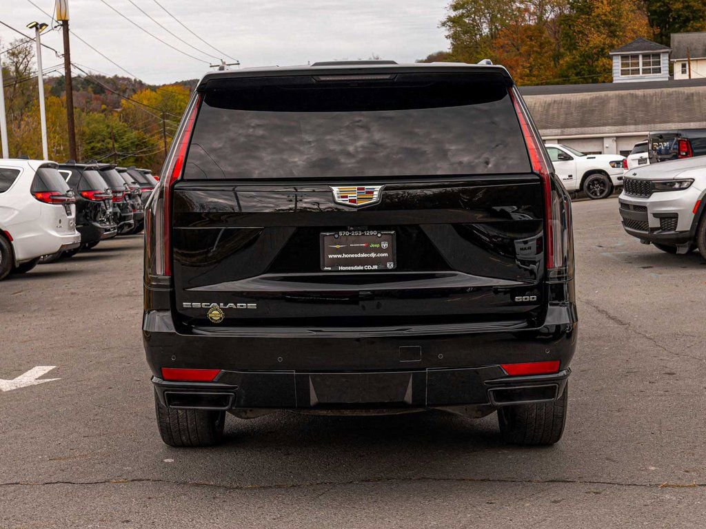 Used 2023 Cadillac Escalade ESV Sport w/ LPO, Floor Liner Package AWD/4WD image 5