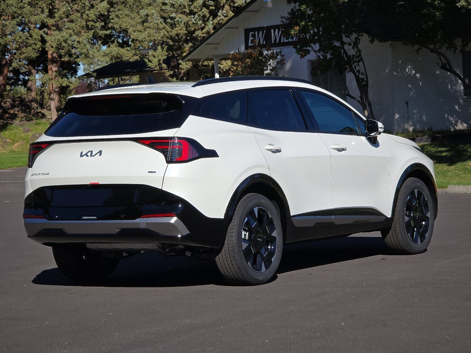 New 2026 Kia Sportage SX Prestige image 4