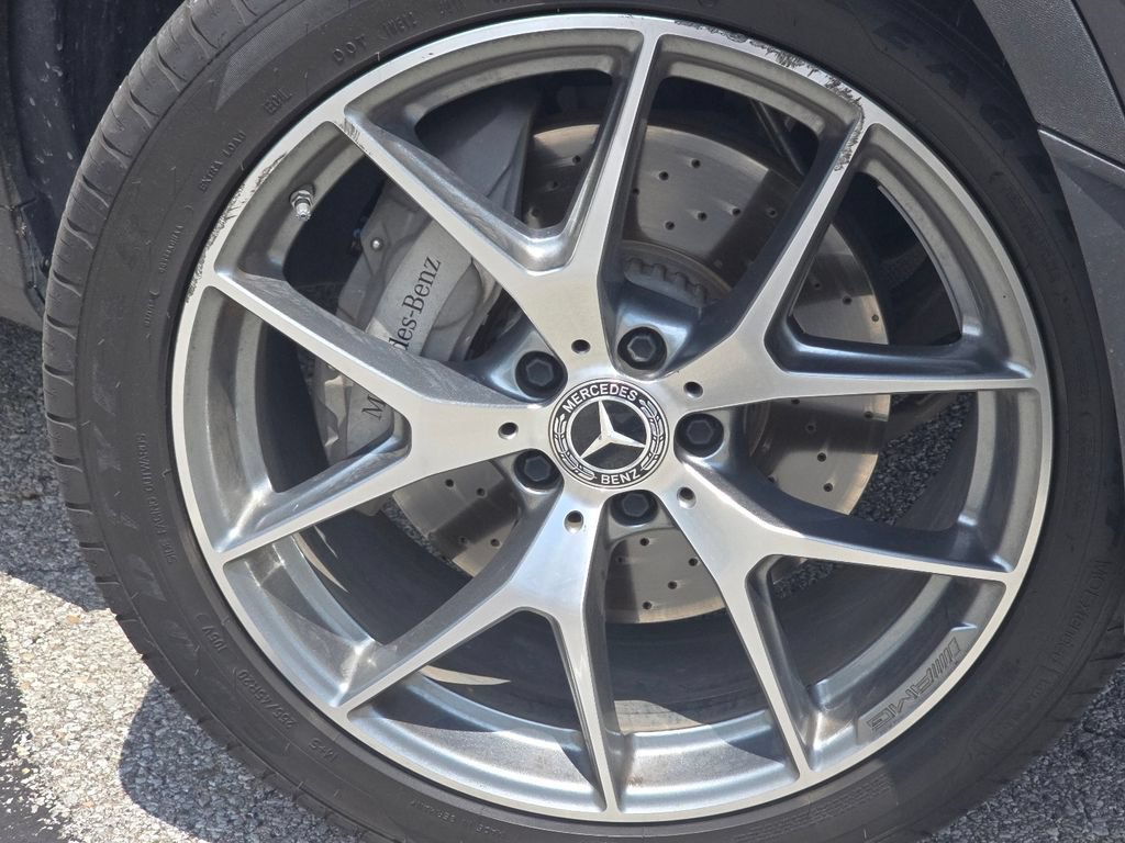 Used 2022 Mercedes-Benz GLC 300 4MATIC image 11