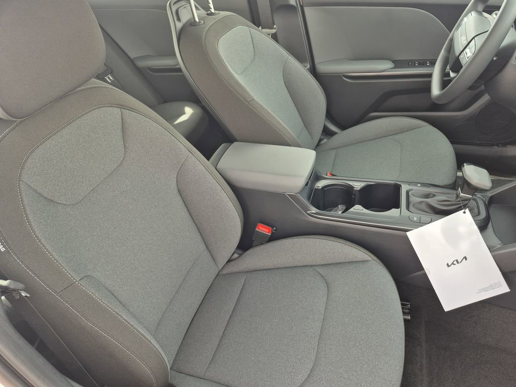 New 2026 Kia K4 LXS image 15