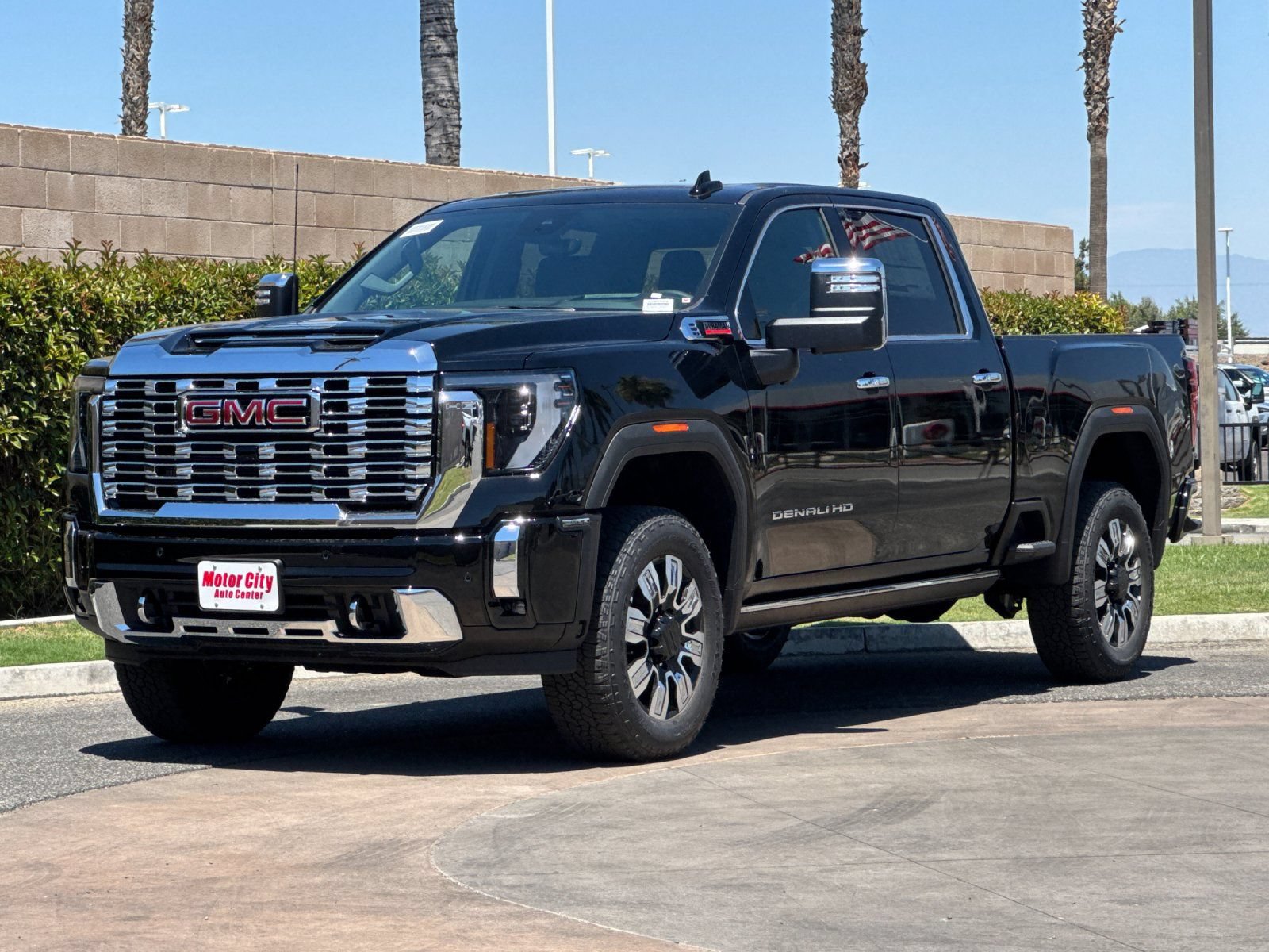 New 2026 GMC Sierra 3500 Denali w/ Denali Reserve Package AWD/4WD image 8