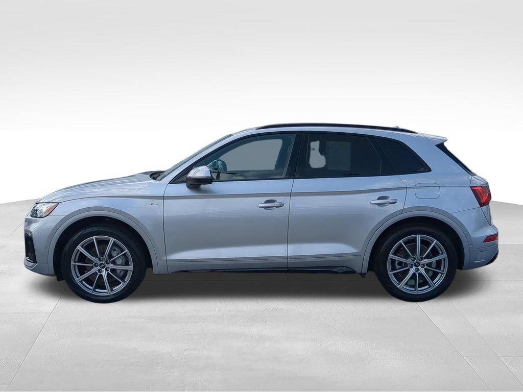 Used 2023 Audi Q5 e Prestige w/ Prestige Package AWD/4WD image 7