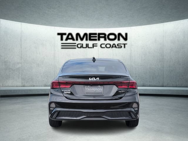 Used 2022 Kia Forte GT-Line w/ GT-Line Technology Package FWD image 4