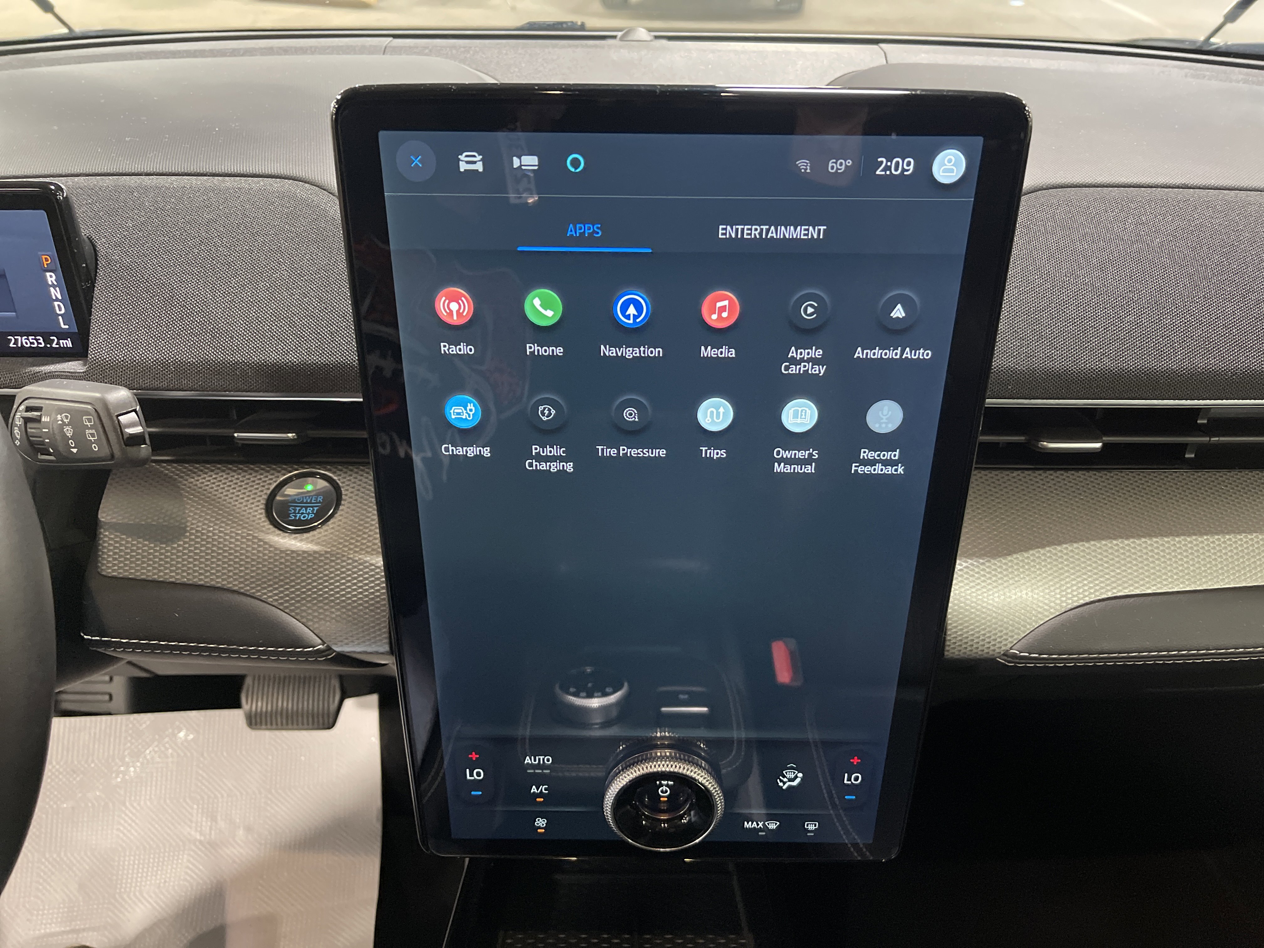 Used 2021 Ford Mustang Mach-E Select image 21