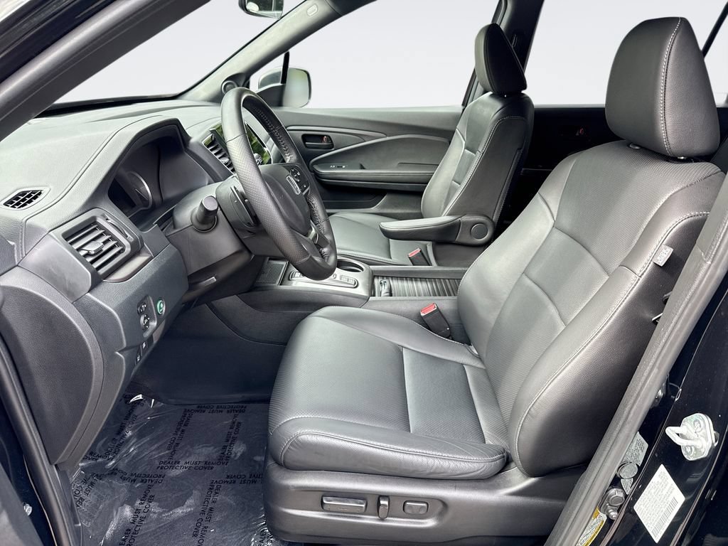 Used 2023 Honda Passport EX-L image 13