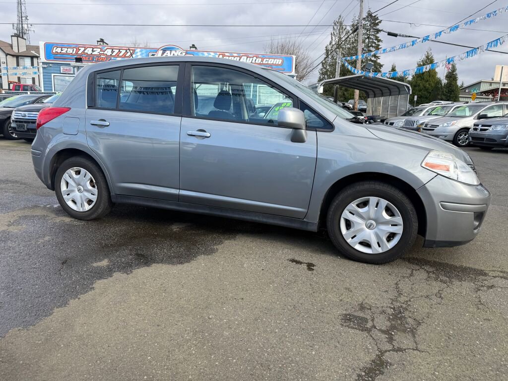 Used 2012 Nissan Versa 1.8 S image 6