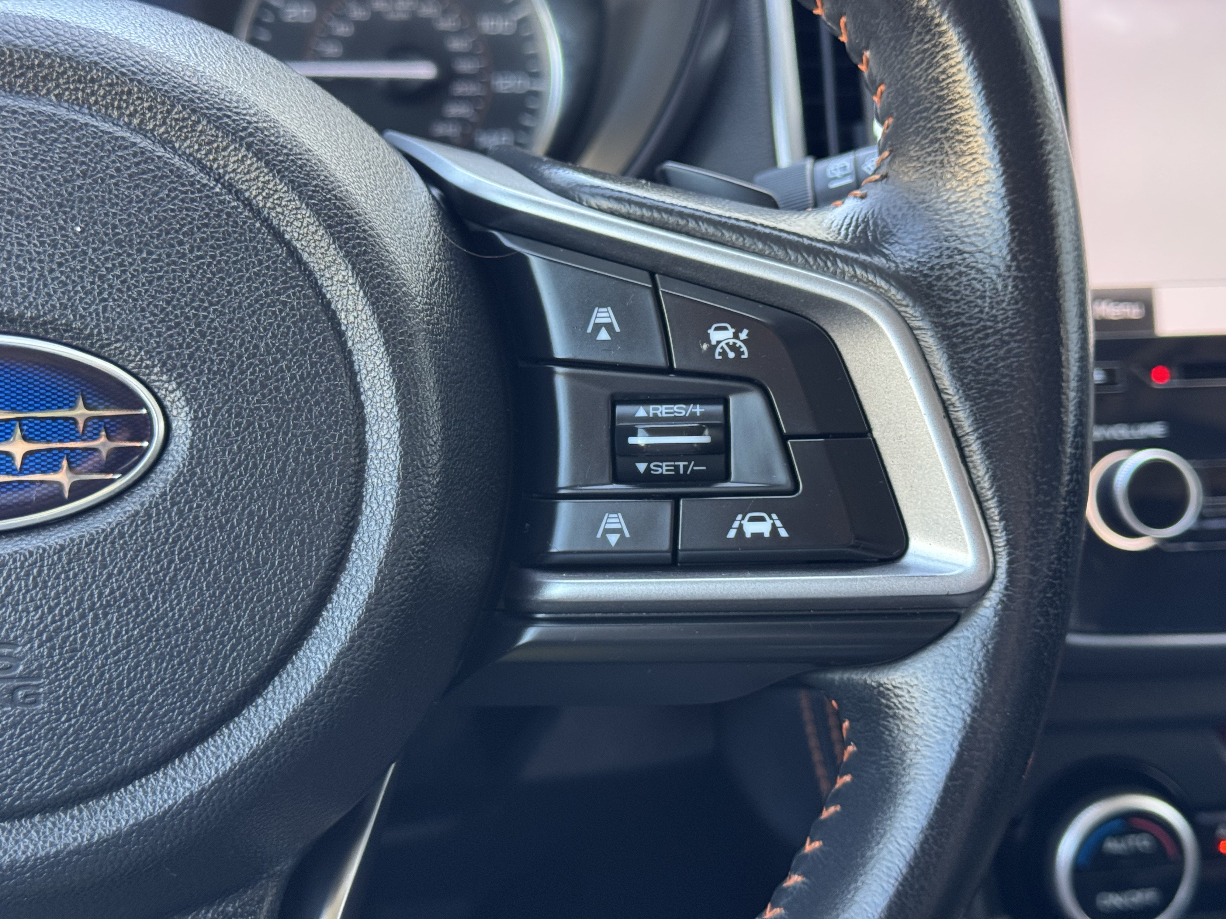 Used 2019 Subaru Crosstrek 2.0i Limited w/ Moonroof Package w/Navigation AWD/4WD image 35