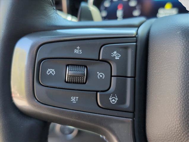 Used 2025 Chevrolet Silverado 1500 High Country AWD/4WD image 17