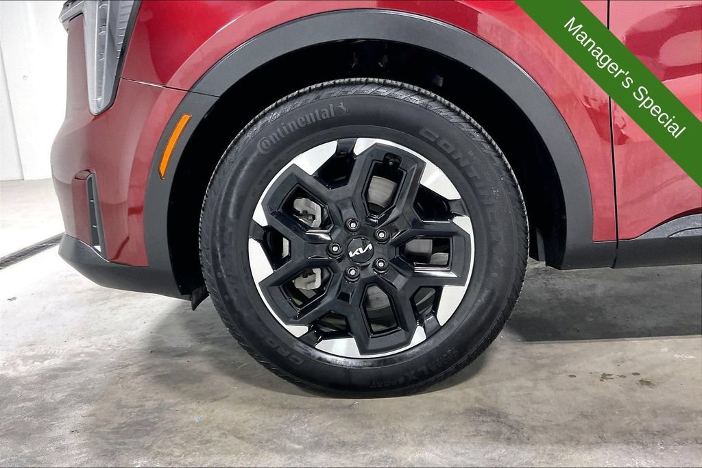 Used 2025 Kia Sorento S w/ Panoramic Sunroof Package FWD image 10
