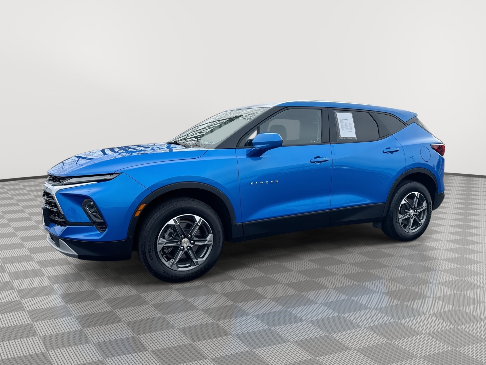 Used 2025 Chevrolet Blazer LT