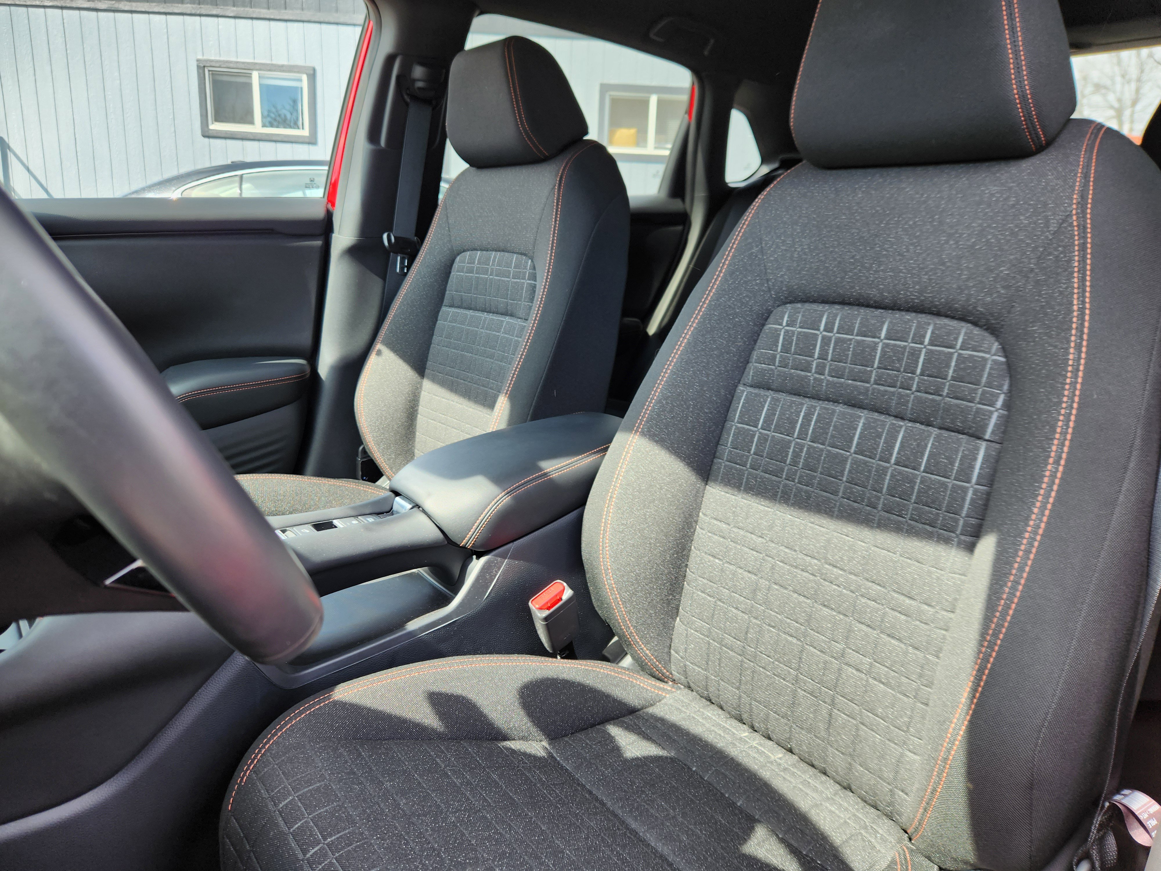 Used 2023 Honda HR-V Sport image 7