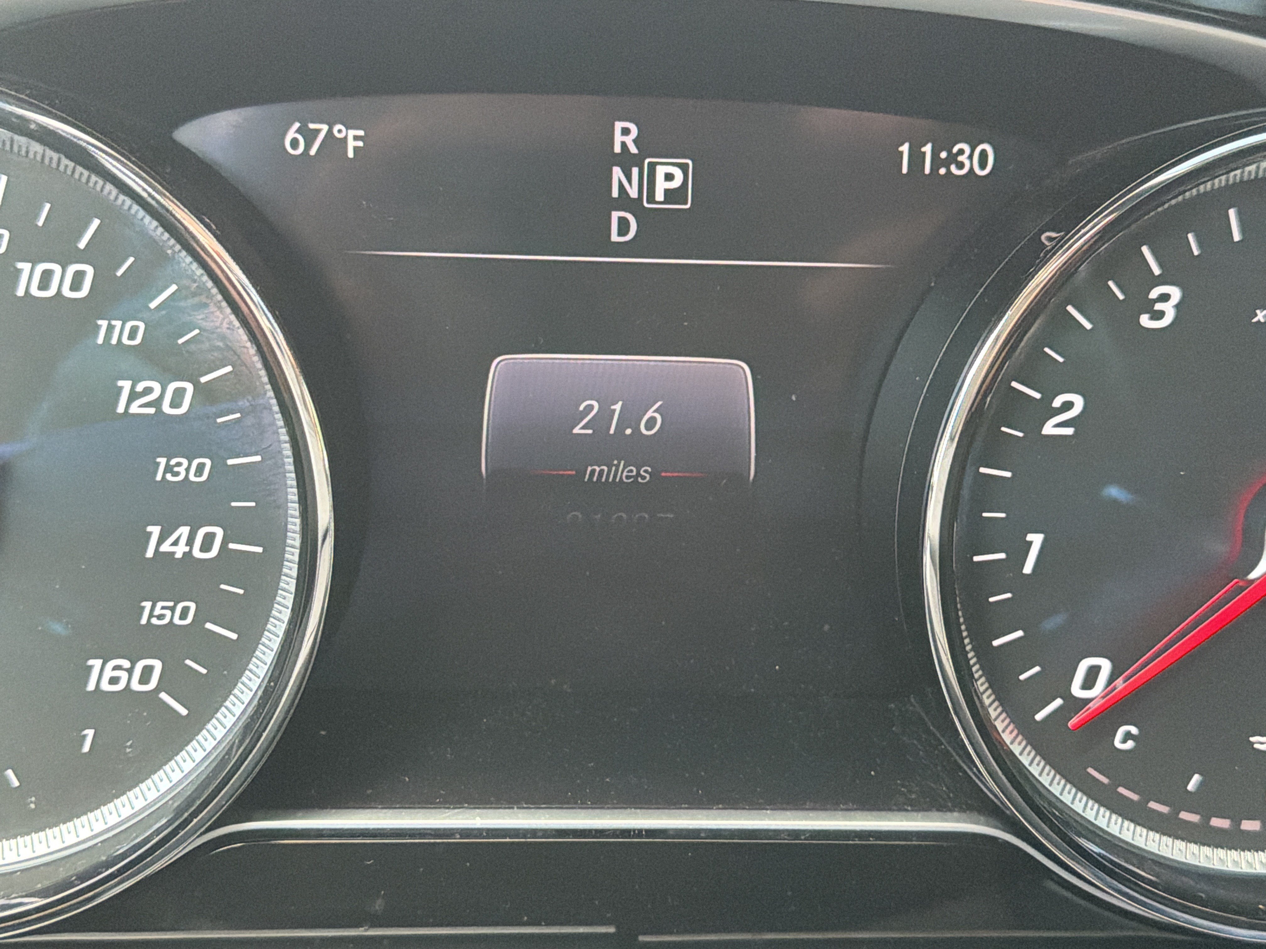Used 2017 Mercedes-Benz E 300 4MATIC image 21