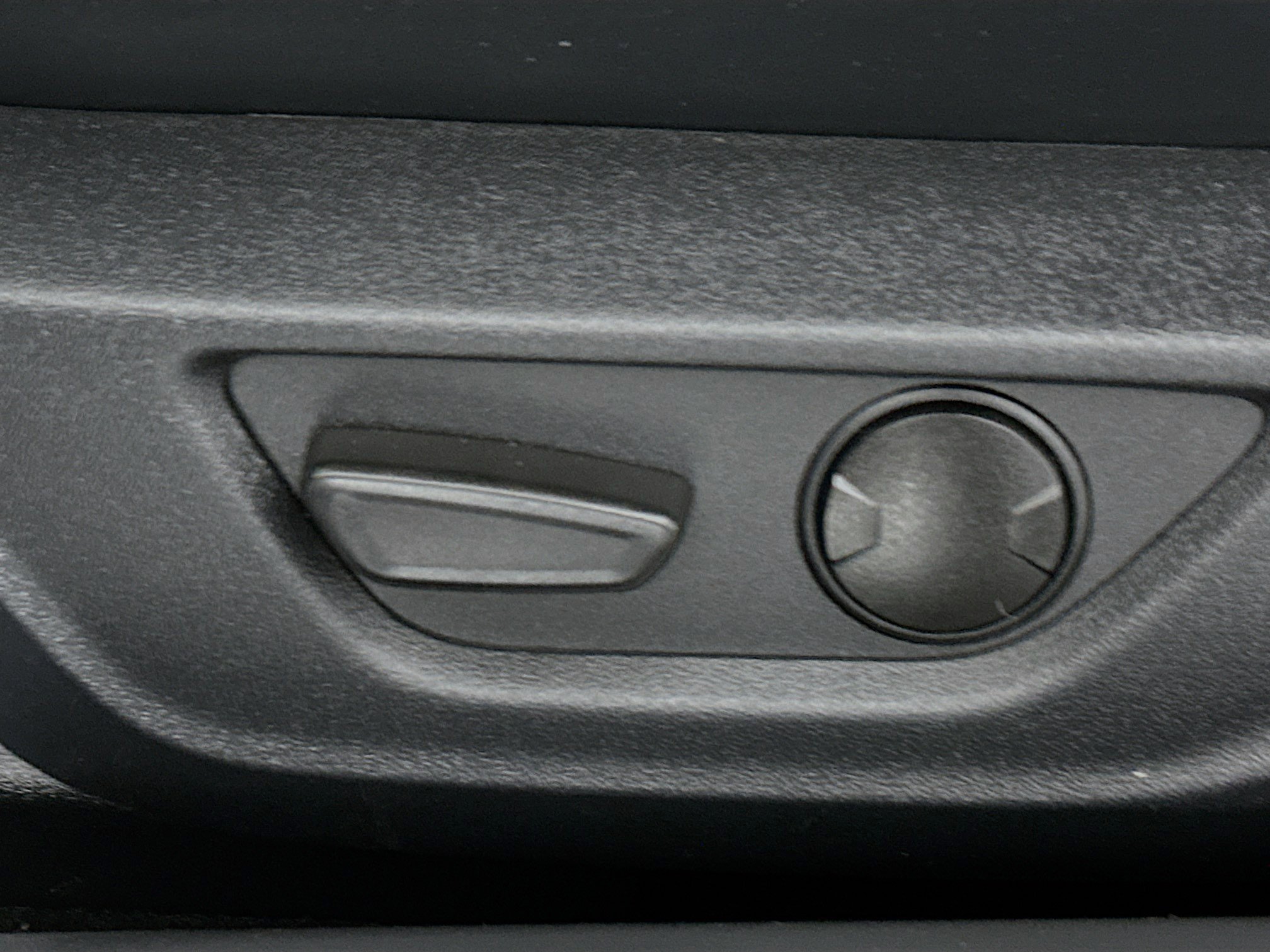 Used 2024 Ford Mustang GT Premium image 13