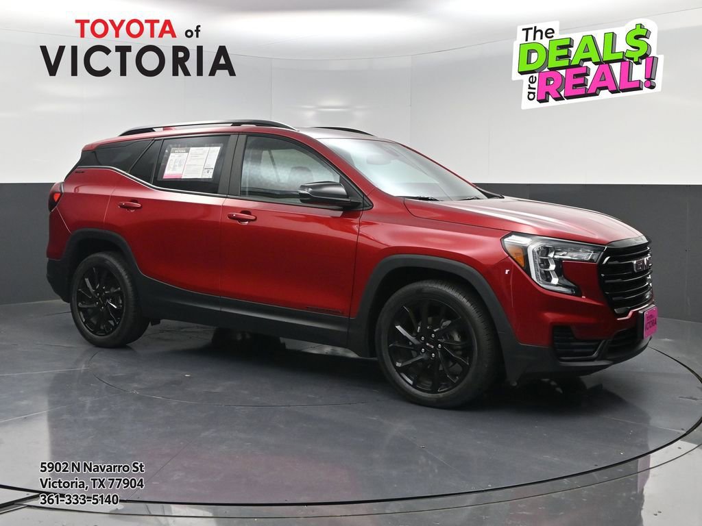 Used 2024 GMC Terrain SLE w/ Driver Convenience Package