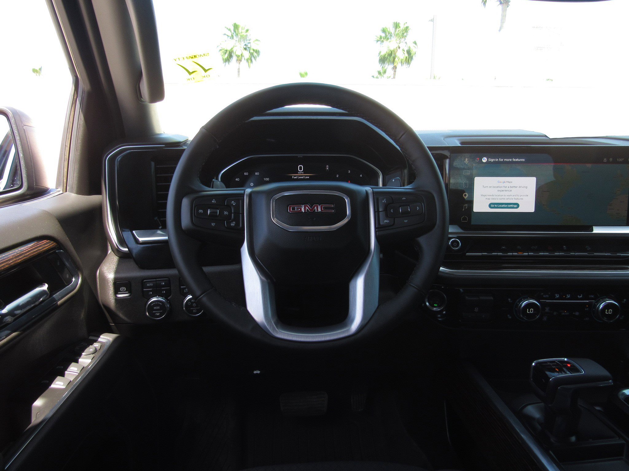 Used 2025 GMC Sierra 1500 Elevation image 24