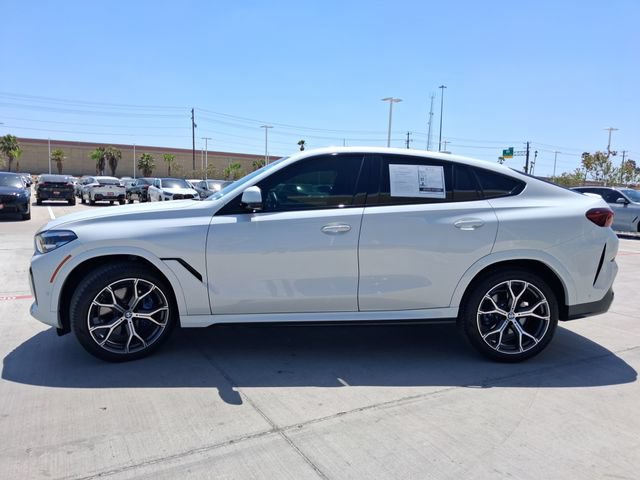 Used 2022 BMW X6 xDrive40i w/ M Sport Package AWD/4WD image 4