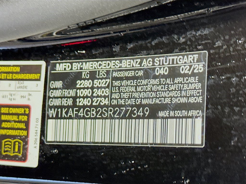 Used 2025 Mercedes-Benz C 300 Sedan image 39