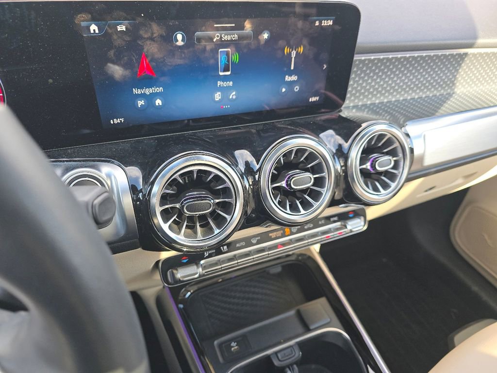 Used 2024 Mercedes-Benz GLB 250 GLB 250 image 28