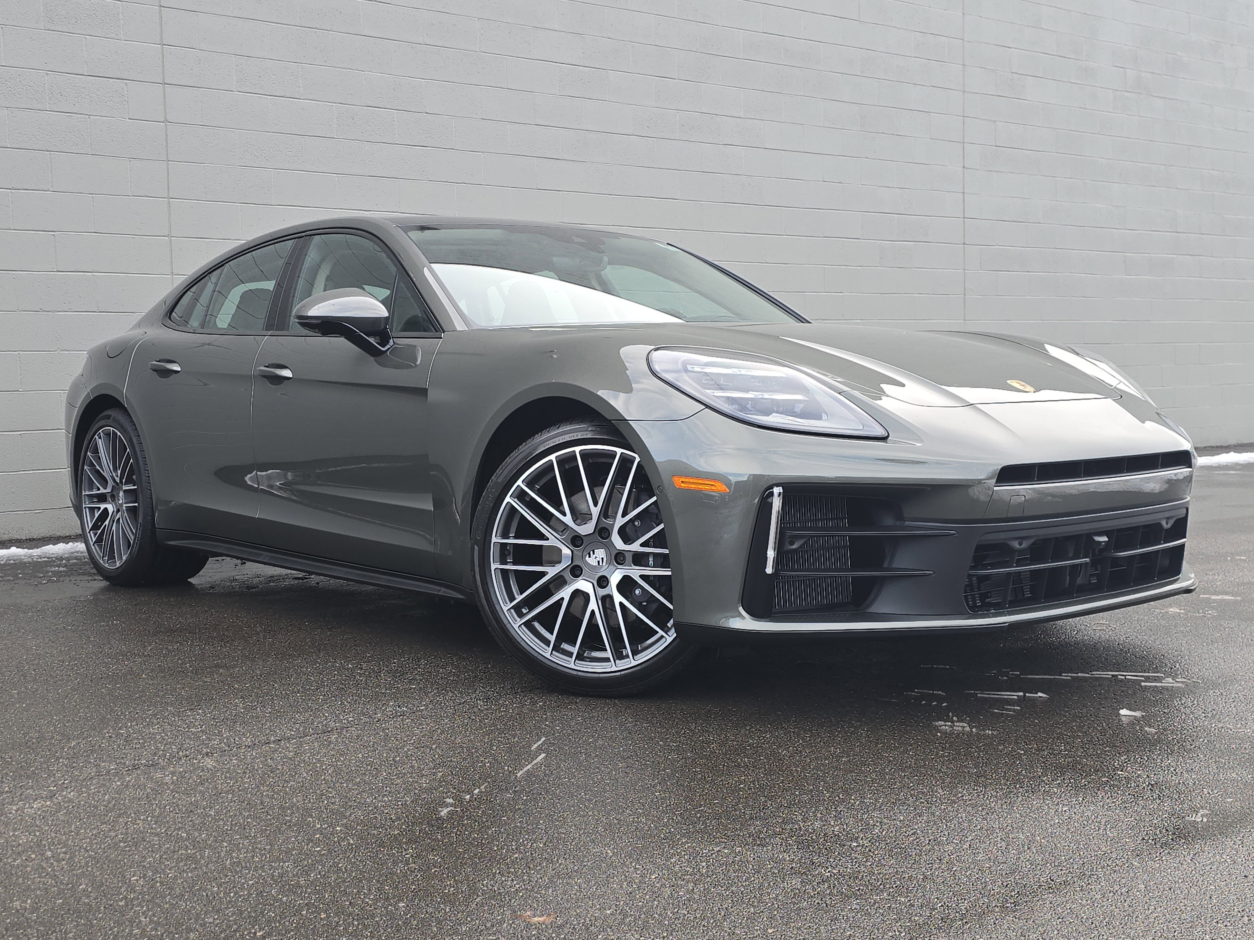 New 2026 Porsche Panamera 4 image 7