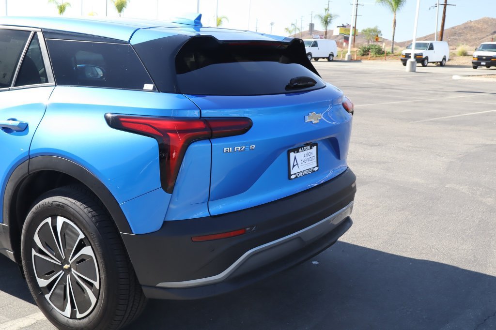 New 2026 Chevrolet Blazer EV LT FWD image 13