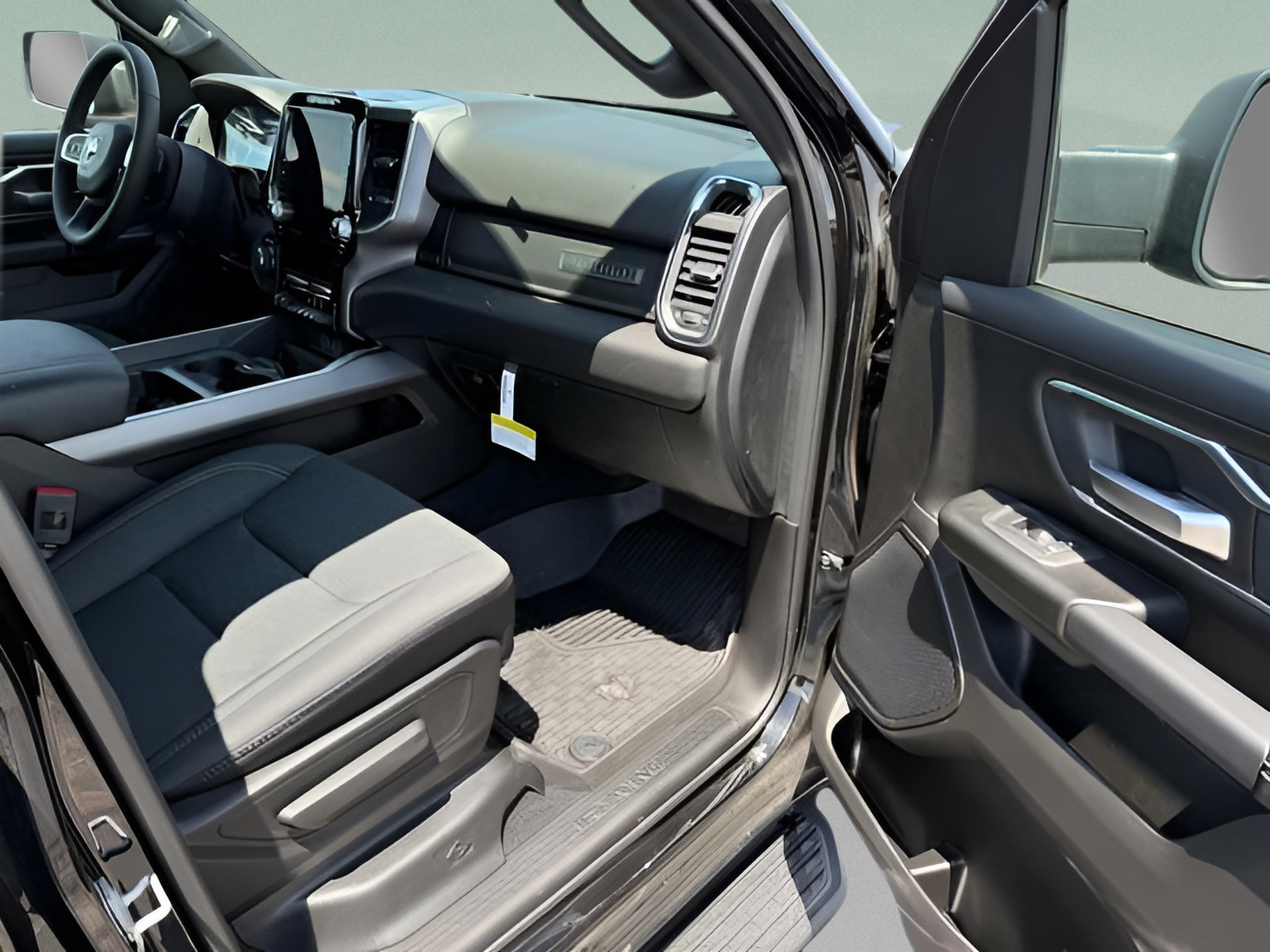 New 2026 RAM 1500 Big Horn AWD/4WD image 13