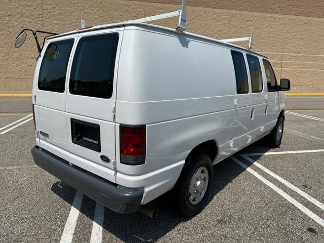 Used 2010 Ford E-250 and Econoline 250 E-250 ( NATURAL GAS) ONLY image 4