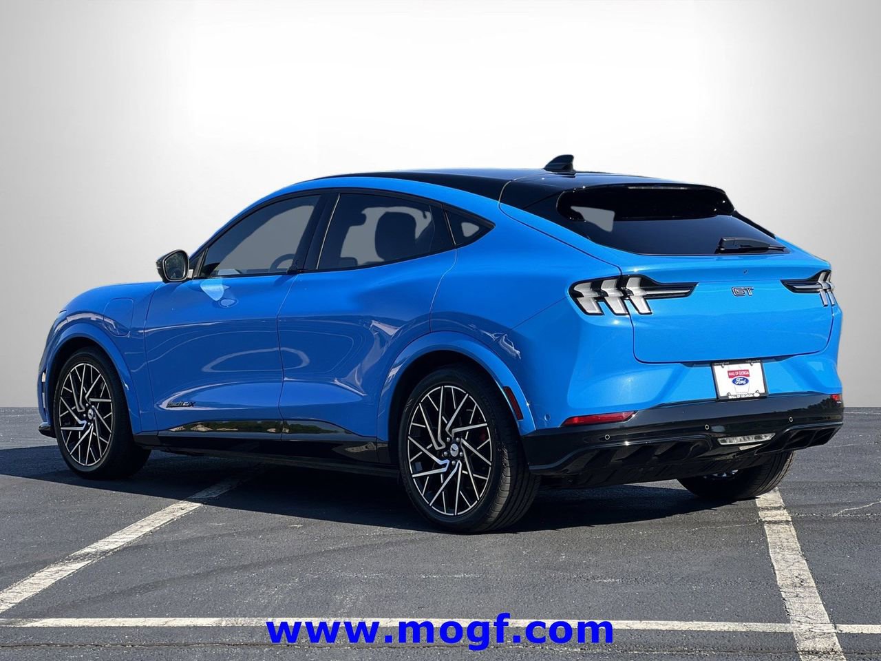 Used 2021 Ford Mustang Mach-E GT w/ GT Performance Edition video 2