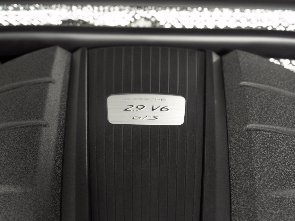 Certified 2023 Porsche Macan GTS AWD/4WD image 51