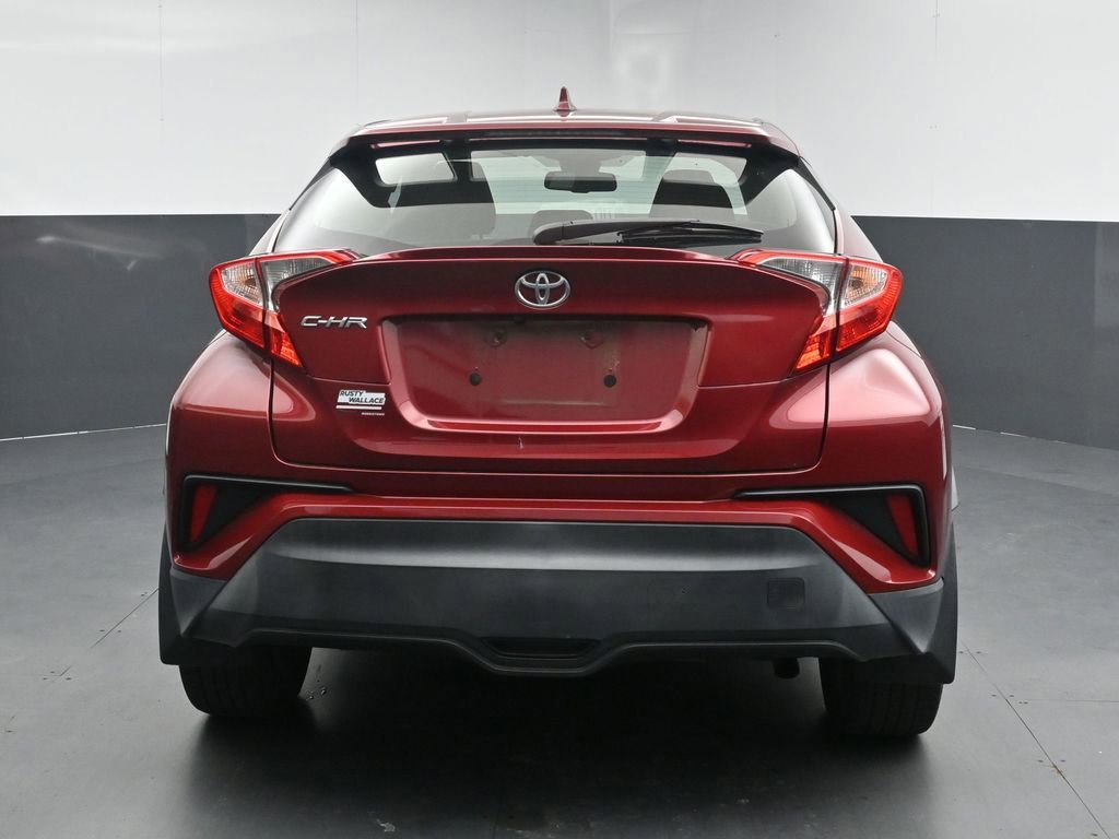 Used 2018 Toyota C-HR XLE FWD image 8