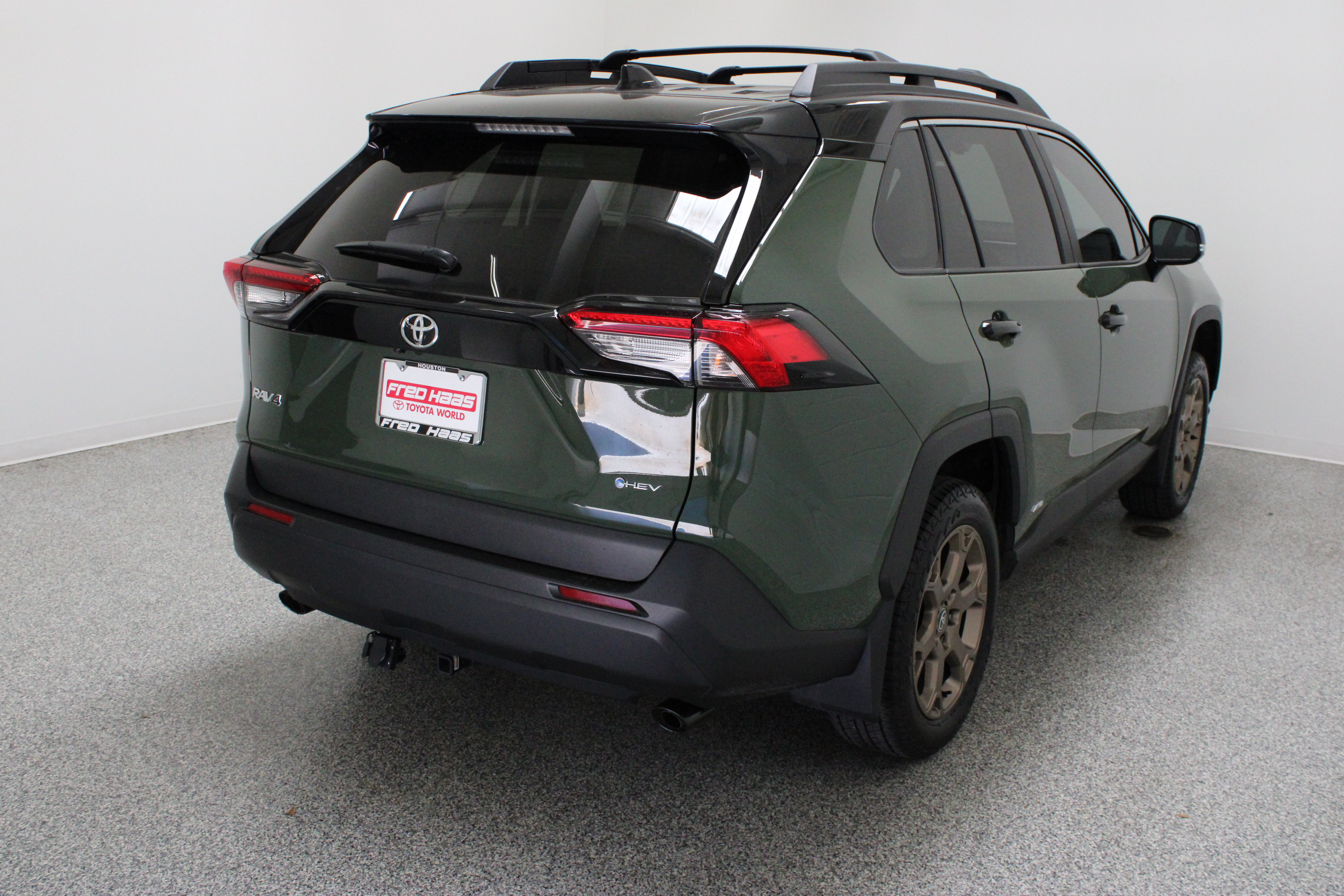 Used 2025 Toyota RAV4 Woodland Edition w/ Weather Package AWD/4WD image 7