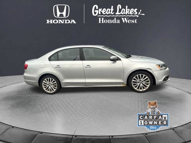 Used 2014 Volkswagen Jetta SEL FWD image 4