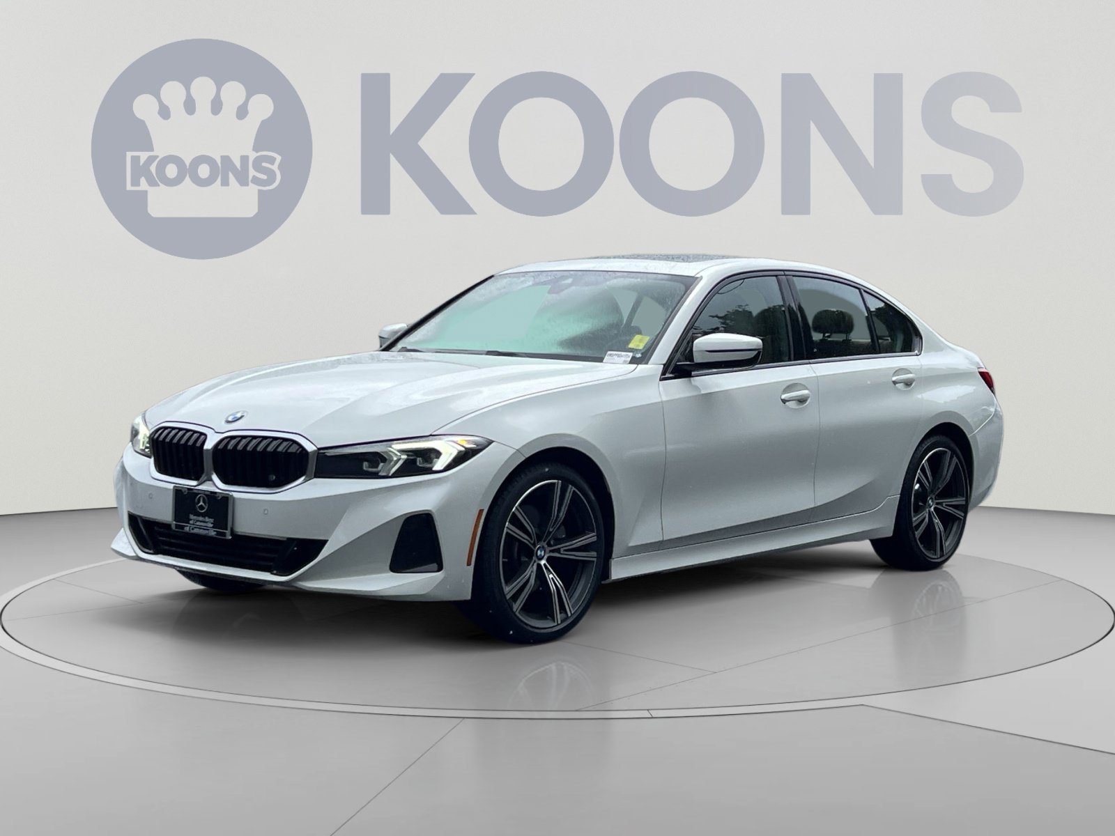 Used 2023 BMW 330i xDrive Sedan w/ Premium Package AWD/4WD image 5