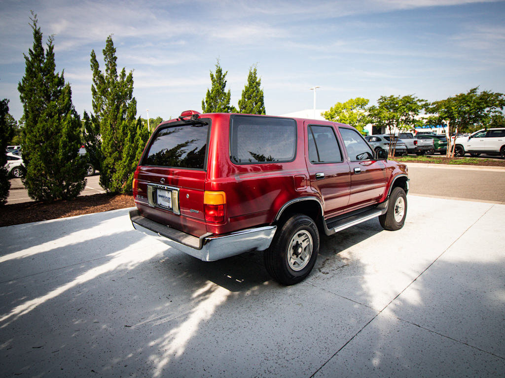 Used 1995 Toyota 4Runner SR5 AWD/4WD image 10