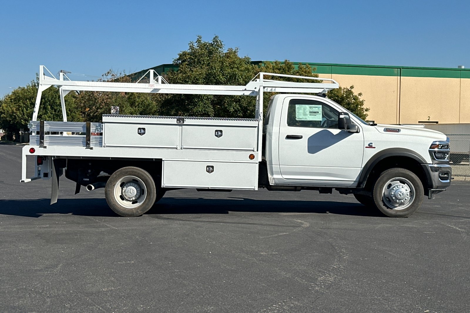 New 2026 RAM 5500 Tradesman w/ Chrome Appearance Group image 2