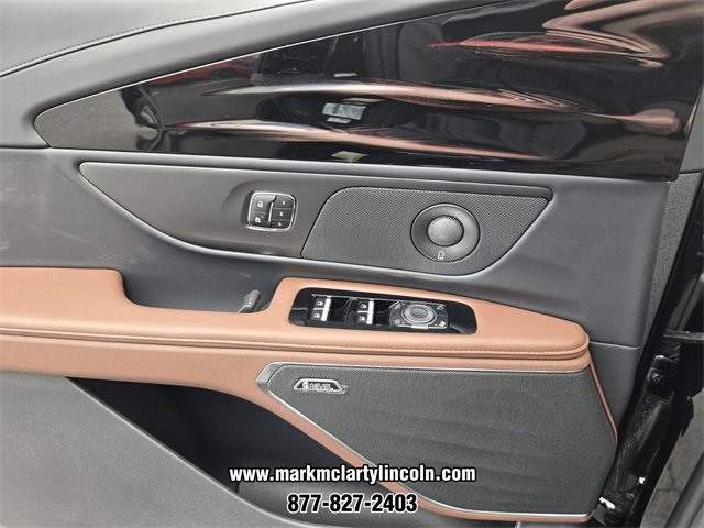 New 2026 Lincoln Nautilus Reserve w/ Jet Appearance Package image 22