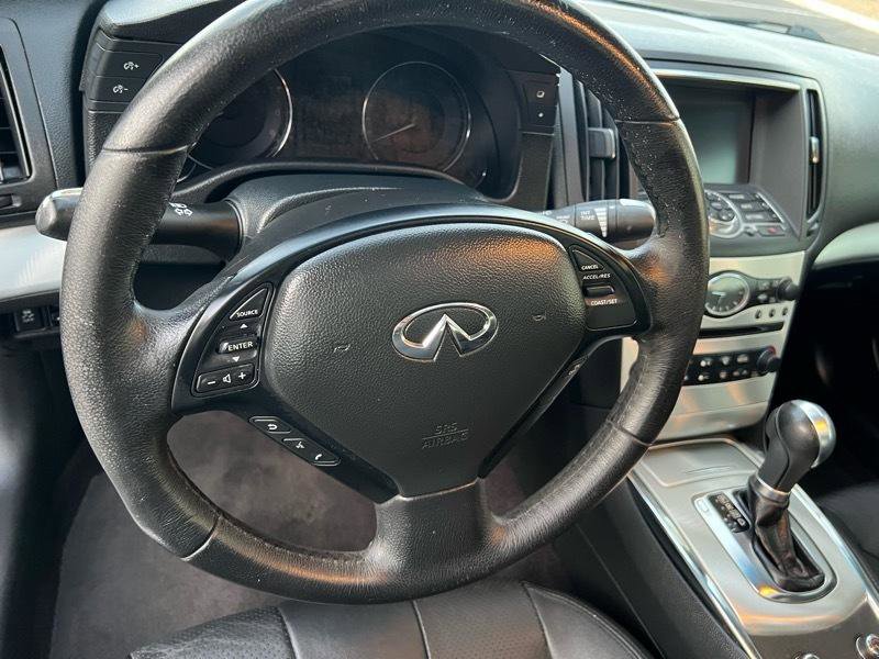 Used 2013 INFINITI G37 Journey w/ Premium Pkg image 15