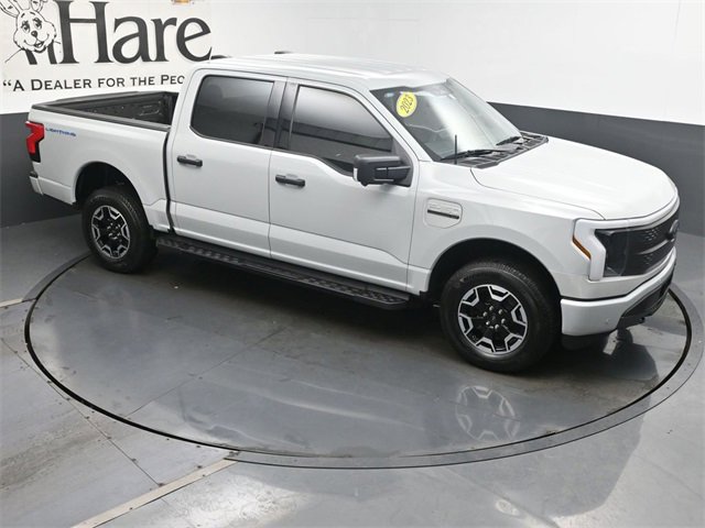 Used 2023 Ford F150 Lightning XLT image 45