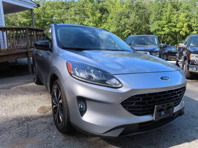 Used 2021 Ford Escape SEL w/ SEL Stealth AWD Package image 4