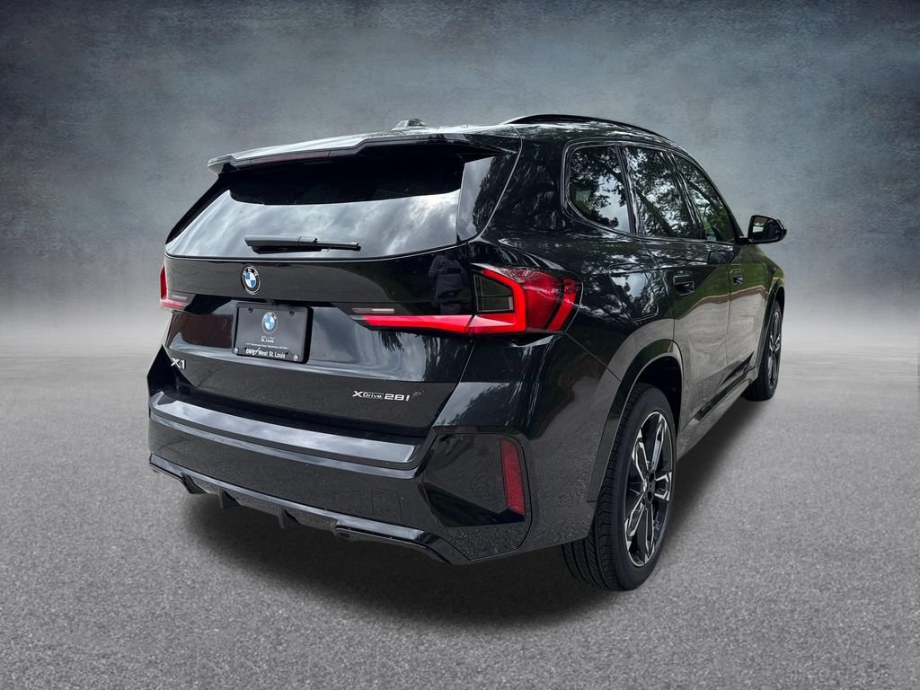 New 2026 BMW X1 xDrive28i w/ Technology Package AWD/4WD image 5