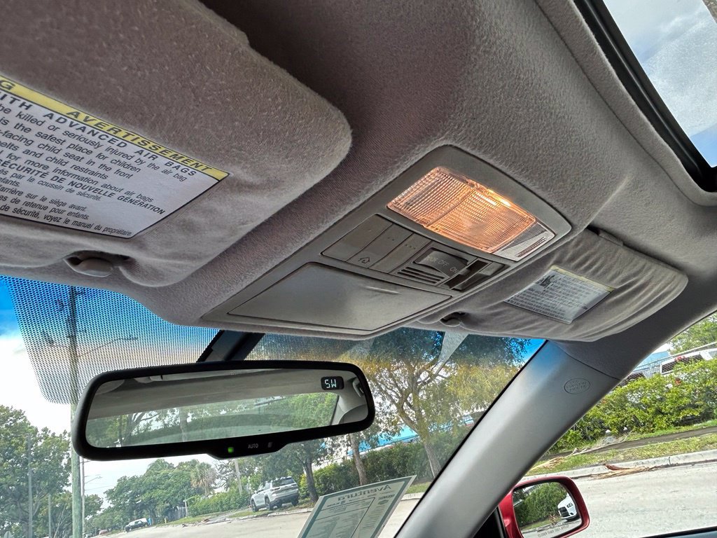 Used 2010 Toyota Camry Hybrid FWD image 20