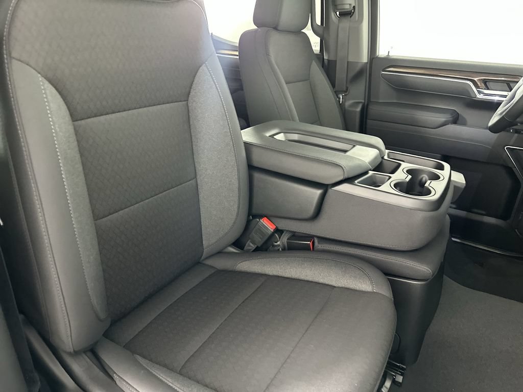 Used 2026 Chevrolet Silverado 1500 LT AWD/4WD image 28