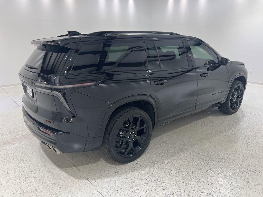 Used 2024 Chevrolet Traverse RS image 5