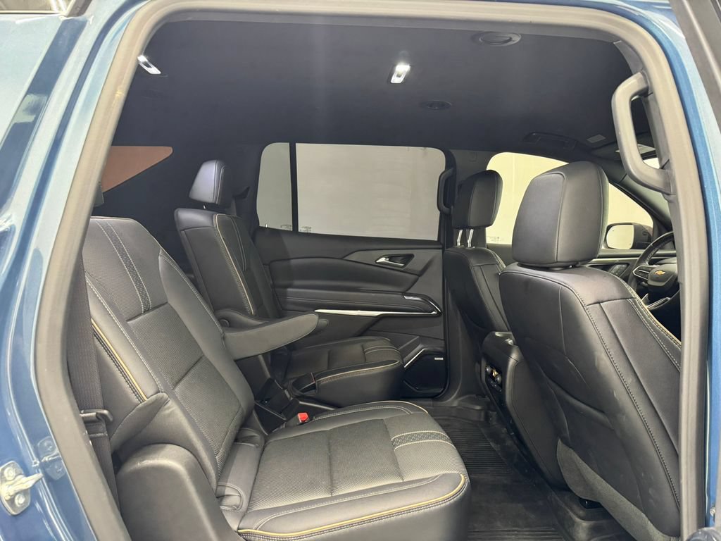 Used 2026 Chevrolet Traverse High Country w/ LPO, Floor Liner Package FWD image 18