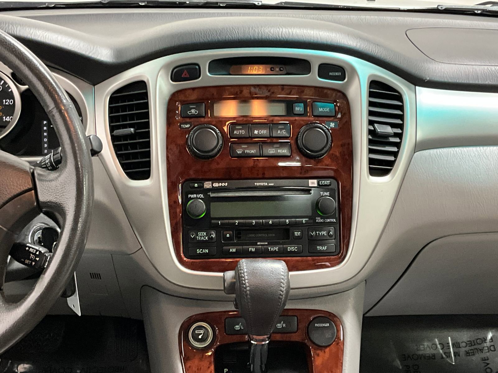 Used 2007 Toyota Highlander 4WD V6 w/ 3rd Row image 8