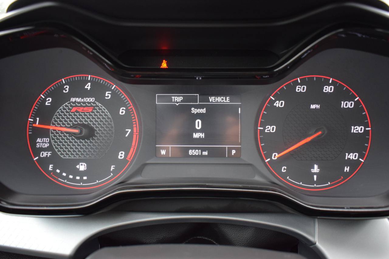 Used 2026 Chevrolet Trax RS w/ Sunroof Package FWD image 23